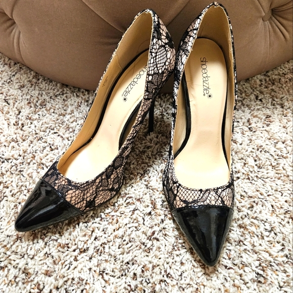 Shoedazzle Lace Overlay Heels 👠 - Picture 1 of 12
